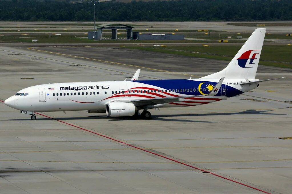 Boeing 737-800. Boeing 737-800 Malaysia Airlines. Боинг 737800. Боинг 737-800 Airzena.