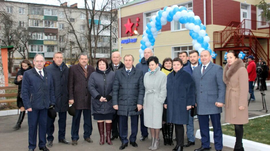 Фокинский ровд брянск. Лицей 27 брянск официальный. администрация фокинского района брянск. садик брянск фокинский район 27 лицей. фокинская администрация города брянска.