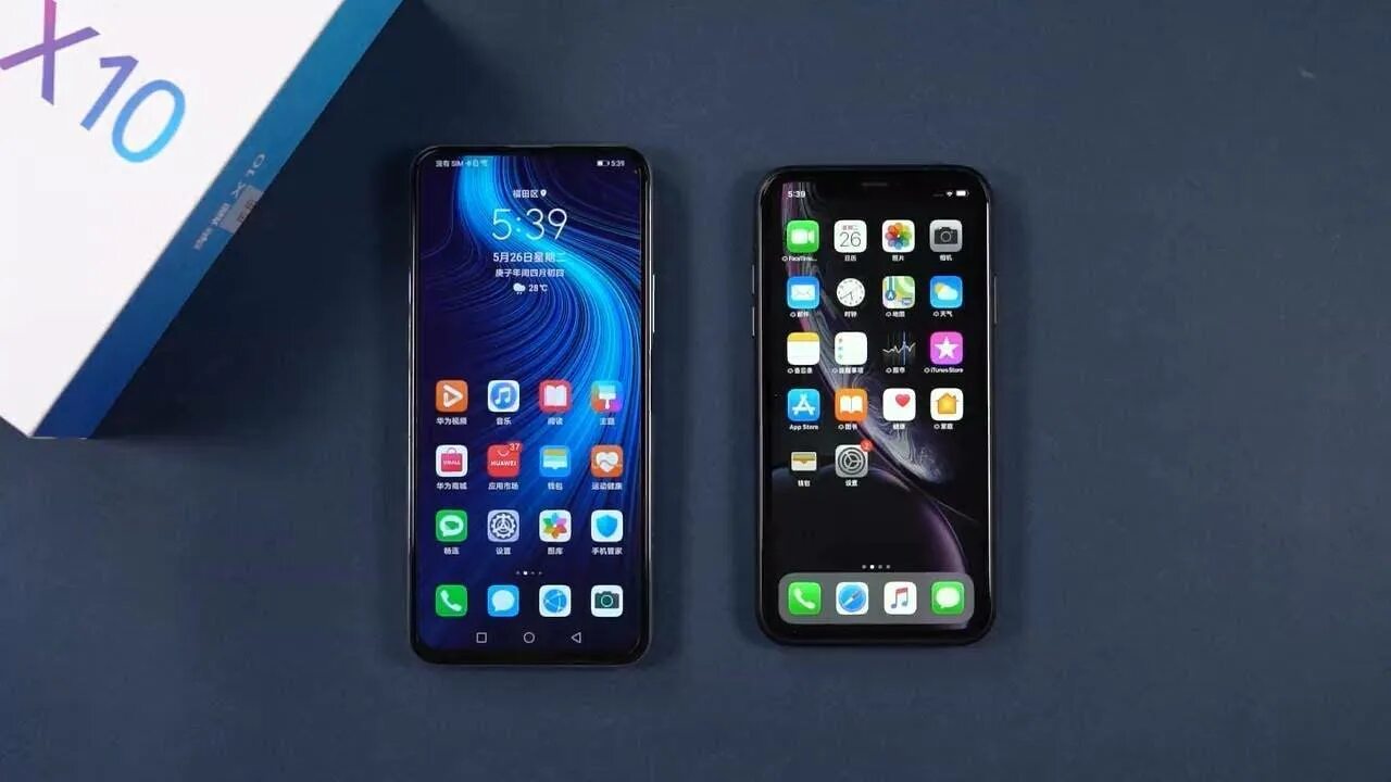 Хонор айфон 11. Honor 10 vs iphone XR. Honor 50 vs iphone XR. Iphone 12 Mini vs XR. Айфон хонор 20.