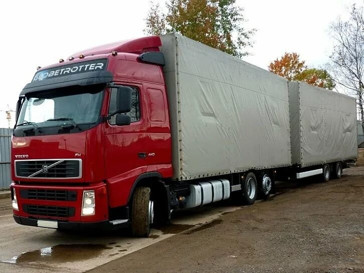 Вольво FH 440 тент. Грузовик Volvo FH 13. Вольво FH 440 тент 2001. Фура Volvo FH 440. Купить тягач с полуприцепом бу в россии