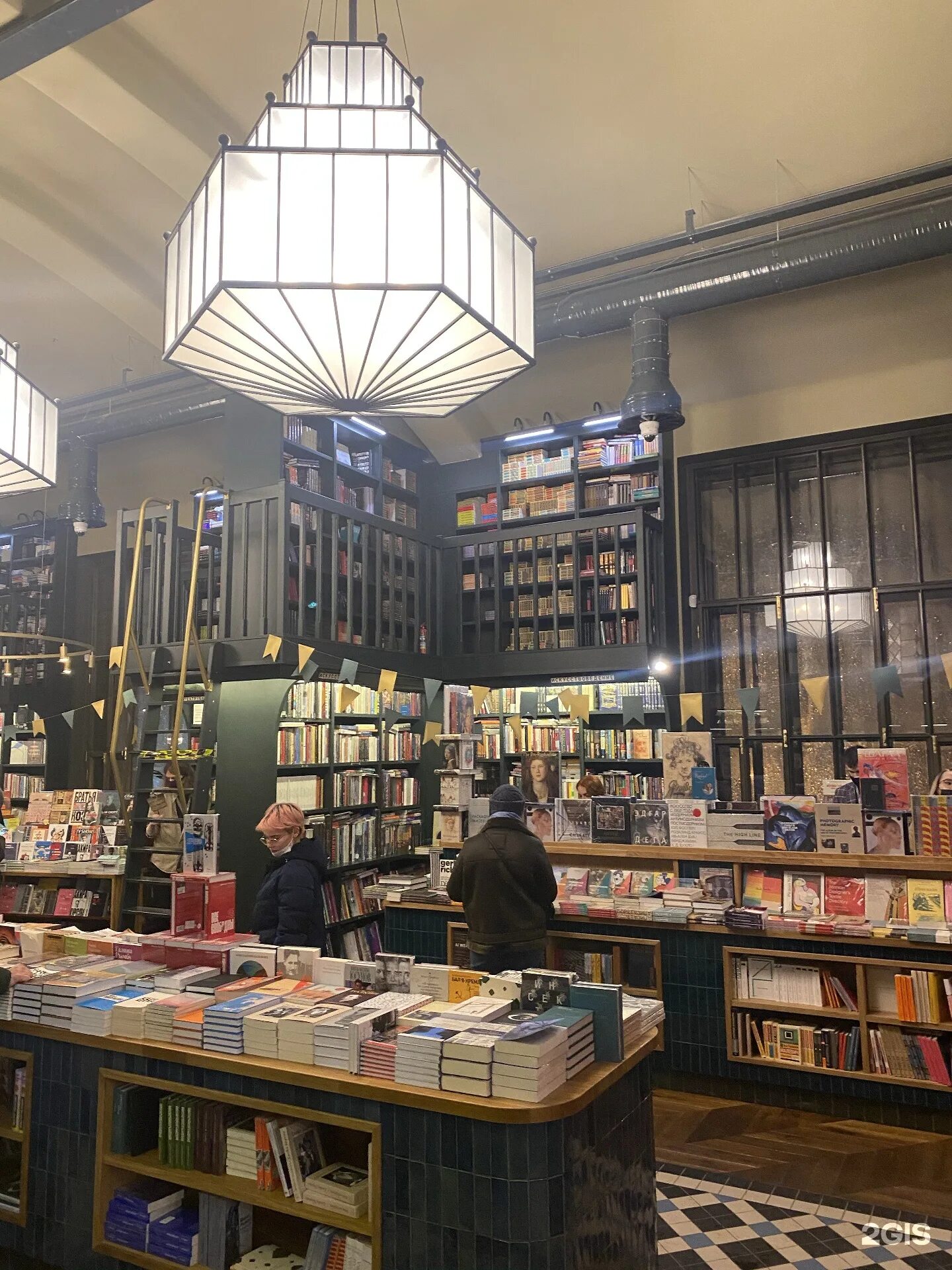 Подписные издания петербург. Книжный магазин на литейном 57 подписные издания. литейный проспект 57 книжный магазин. подписные издания санкт-петербург литейный 57. магазин подписные издания на литейном проспекте 57.