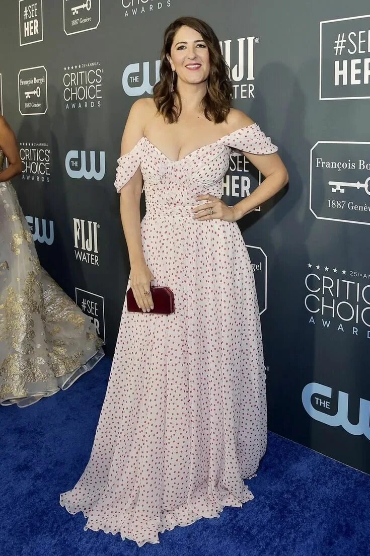 Critics choice awards. Critics choice awards 2023. Critics choice awards 2023 мэдлин клайн. Baldies. The best debut.