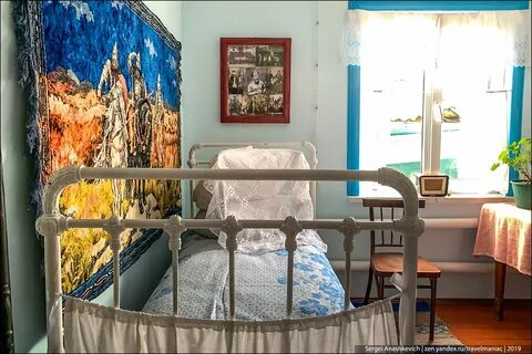 Делю кровать с пасынком