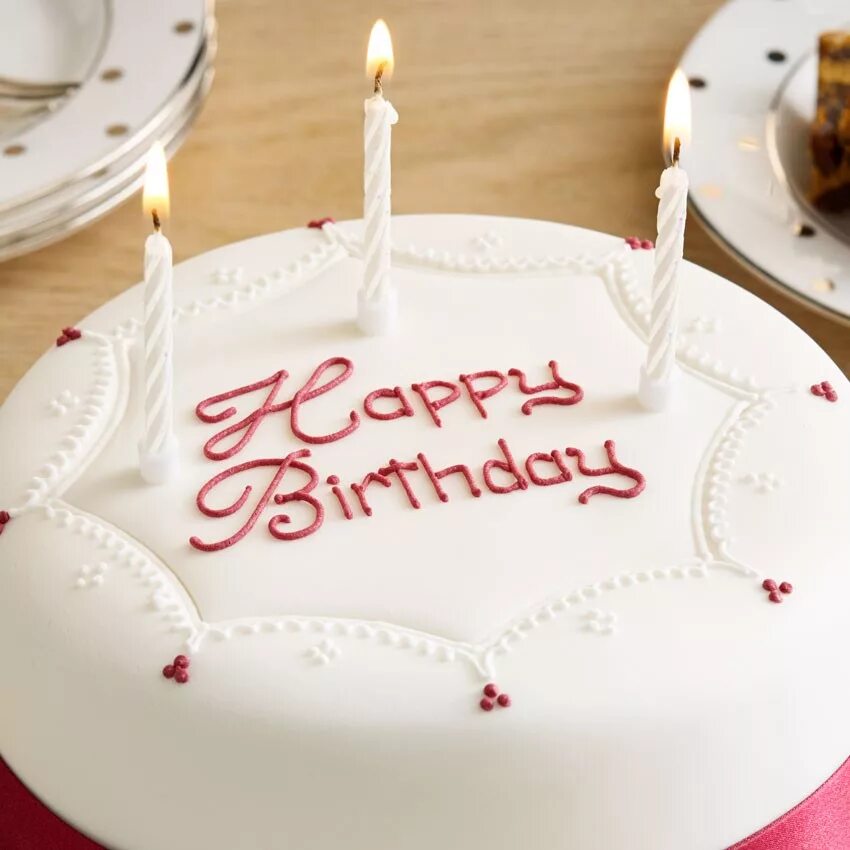 Торт с днем рождения!. Модзи happy birthday музыкальные. Карточки happy birthday. Открытка с надписью happy birthday. B-day перевод.