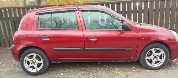 Рено клио 2004 год. Рено клио 2004. renault clio 2004г.. рено клио 2004 седан. как включить кондиционер в рено клио 2004 года.
