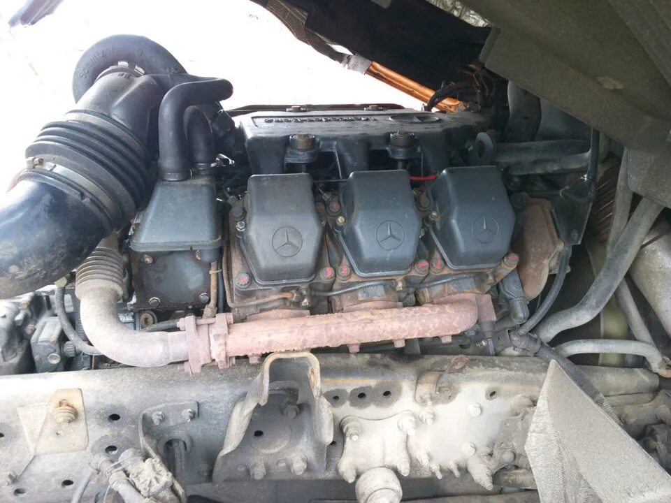 Маз двигатель om501la помпа. Мерседес актрос 3341 двигатель. Двигатель мерседес ом501 евро 5. Маз двс мерседес. Маз 5440 с двигателем мерседес.