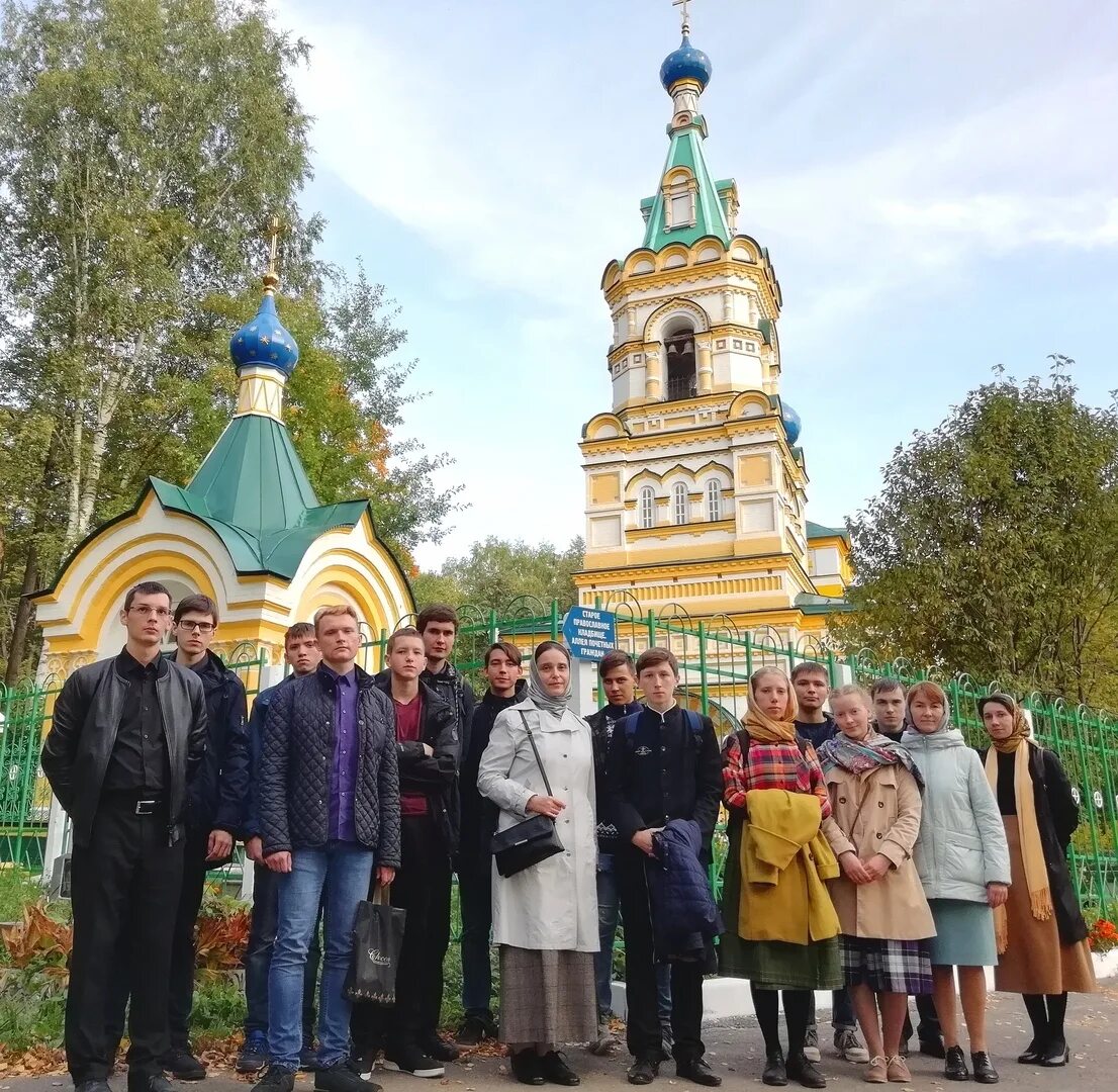 Никольская Церковь Пермь Мотовилиха. Католики Перми. Экскурсии Пермь.