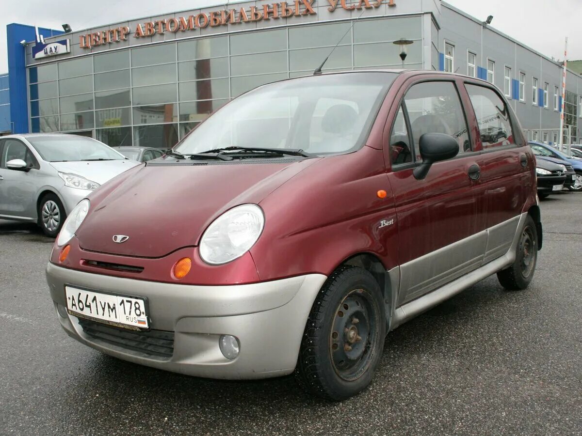 Почему матизе. Дэу матиз 0. Почему матизе. Двери от спарка на матиз. Daewoo matiz m100.