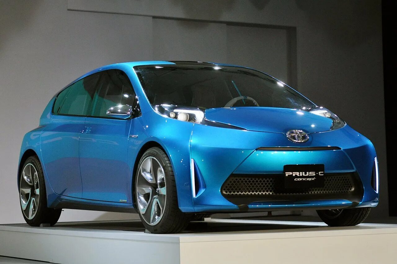 Тойота Приус концепт. Тойота Аква гибрид 2020. Toyota Prius Hybrid 2020. Toyota Prius c 2020. Авто тойота гибрид