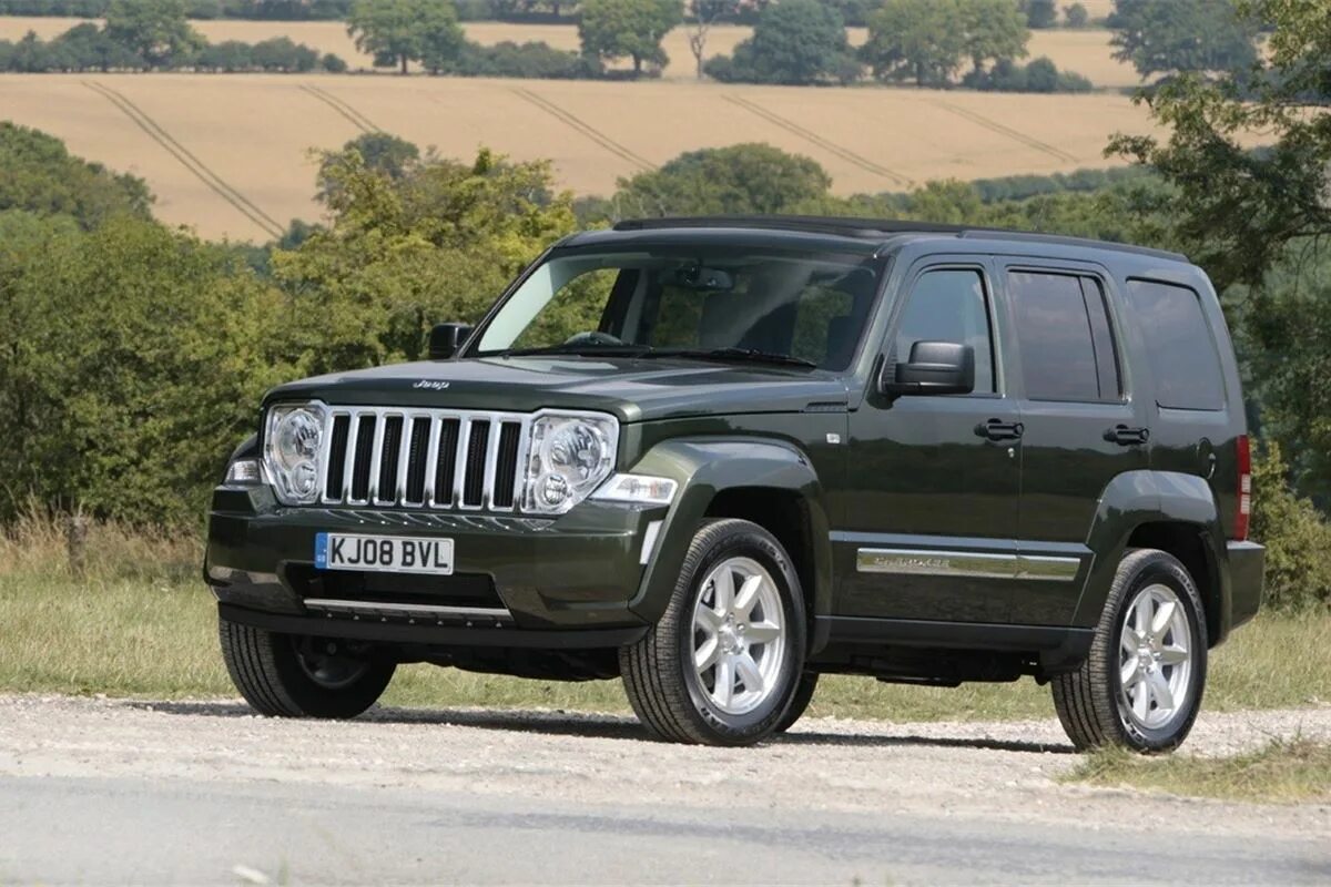 Cherokee limited. Jeep Cherokee 2008. Jeep Grand Cherokee 2008. Джип Чероки 2008. Джип Чероки Лимитед 2008.