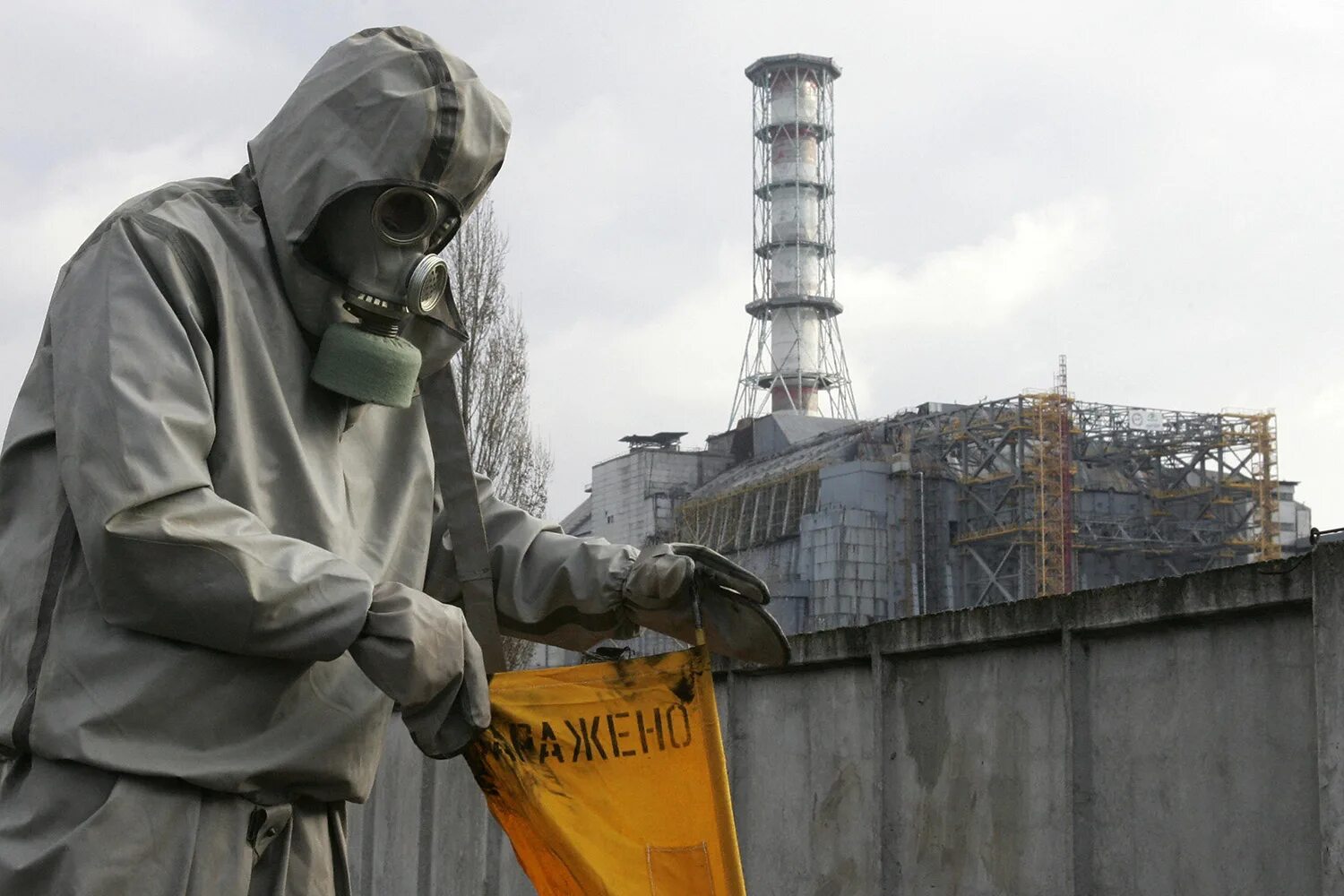 Chernobyl nuclear. Чернобыль 1986. Авария на ЧАЭС 1986 Чернобыль. 26 Апреля 1986 года Чернобыльская АЭС. Станция ЧАЭС Чернобыль.