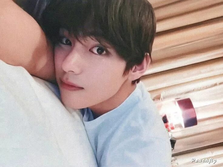 Pin by TaeKookie BTS on BTS V Taehyung, Kim taehyung, Bts v