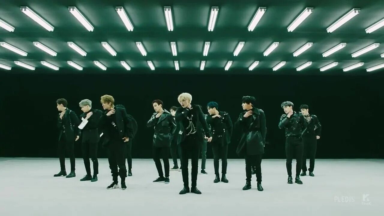 Me get closer get closer. Seventeen mv. seventeen getting closer mv. seventeen dark+king. seventeen getting closer альбом.
