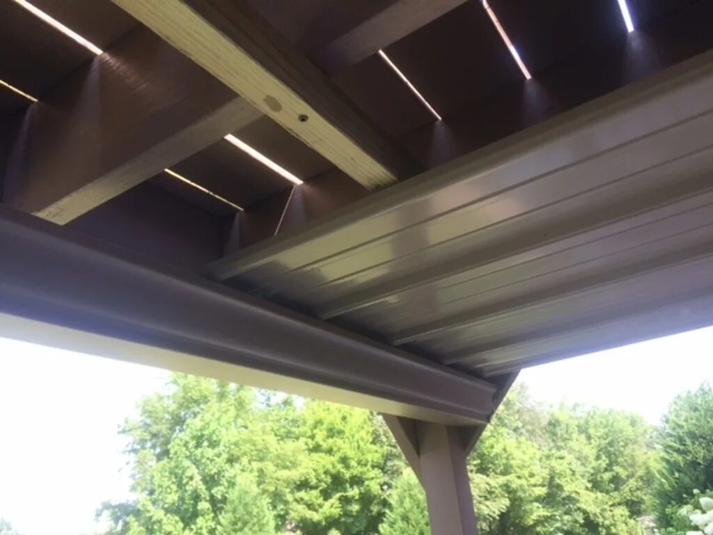 It has a roof