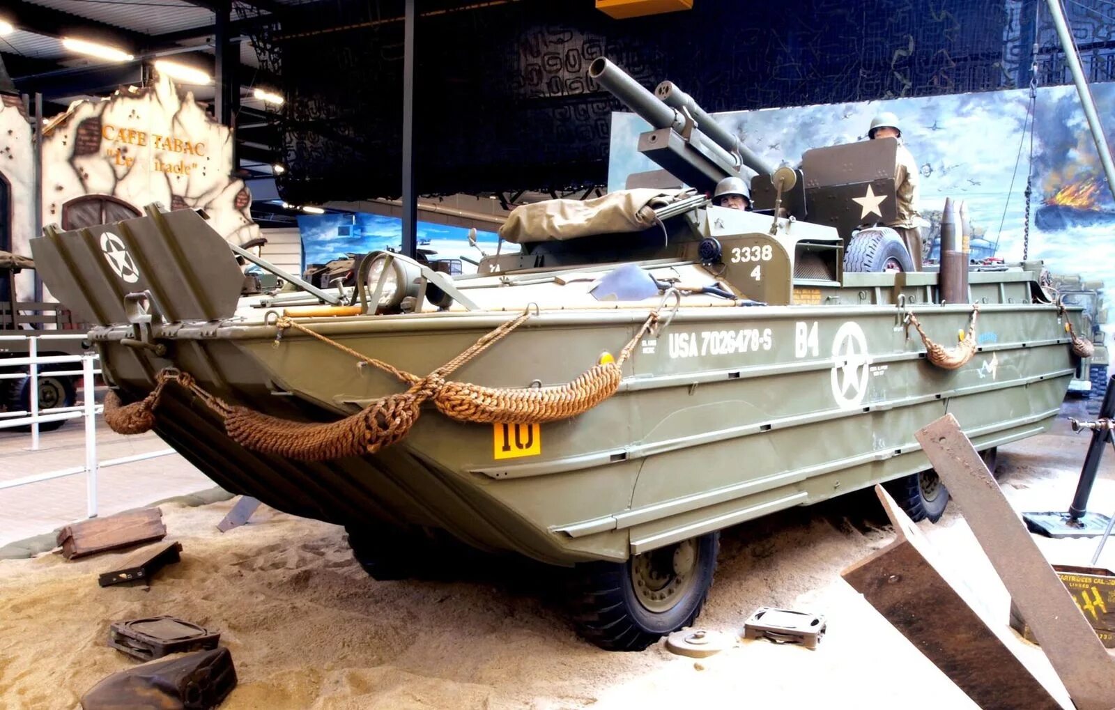 Амфибия сша. Амфибия dukw-353. gmc dukw-353. амфибийное транспортное средство dukw. амфибия gmc.