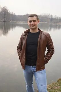 Сергею 30 лет