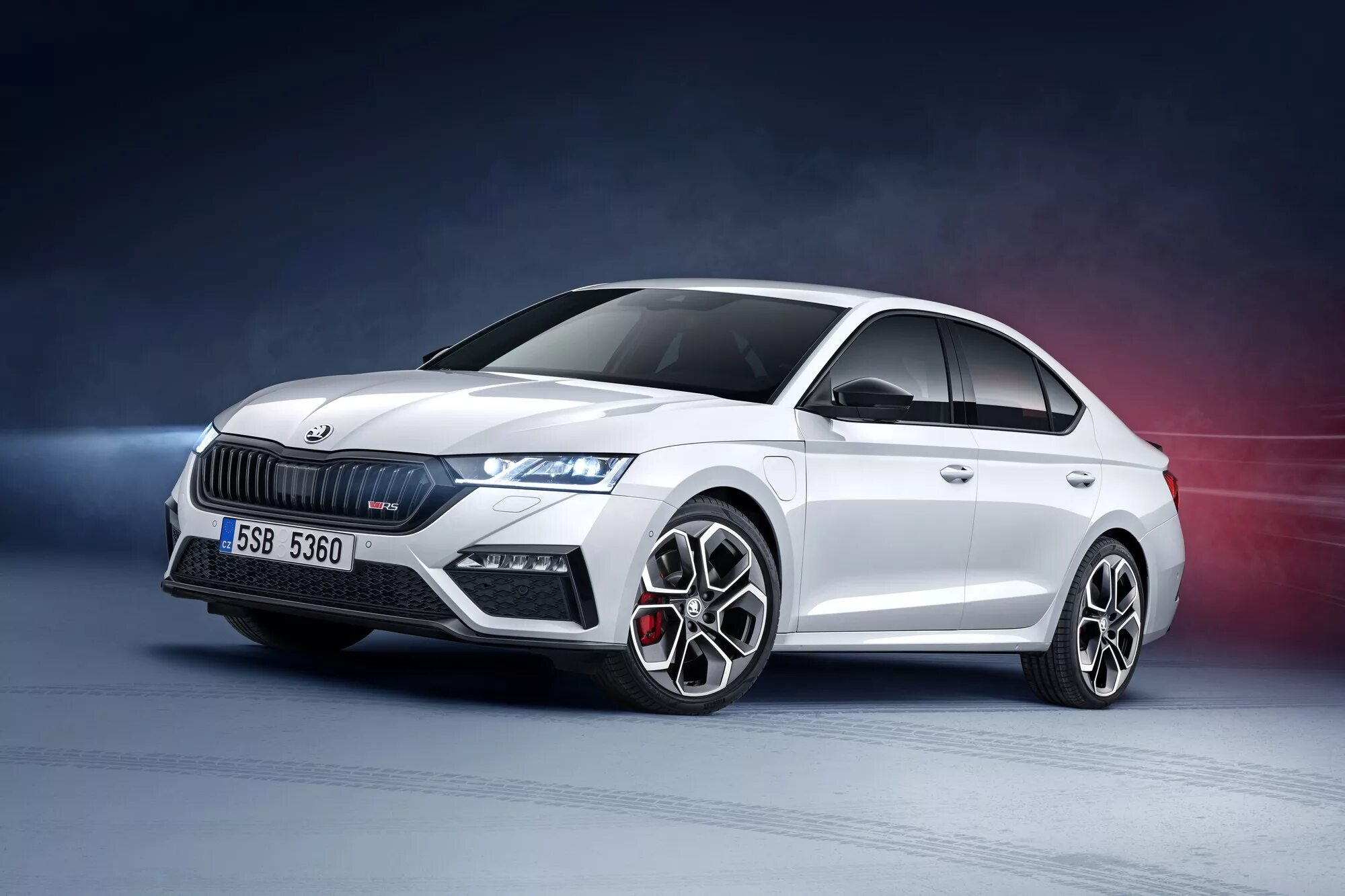 Skoda Octavia RS 2022. Skoda Octavia 2021.