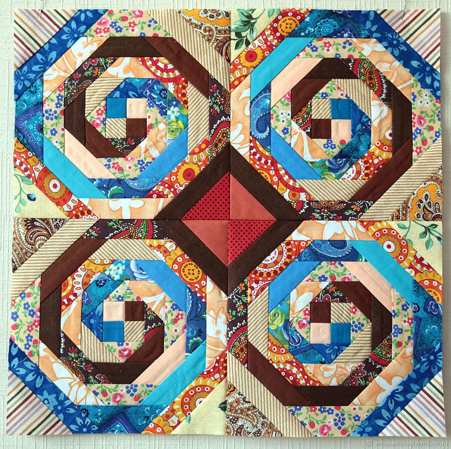 Блоки пэчворк ананас. Пэчворк техника «бревенчатая изба». Блоки пэчворк ананас. Квилт ананас. Лоскутное шитье ананас.