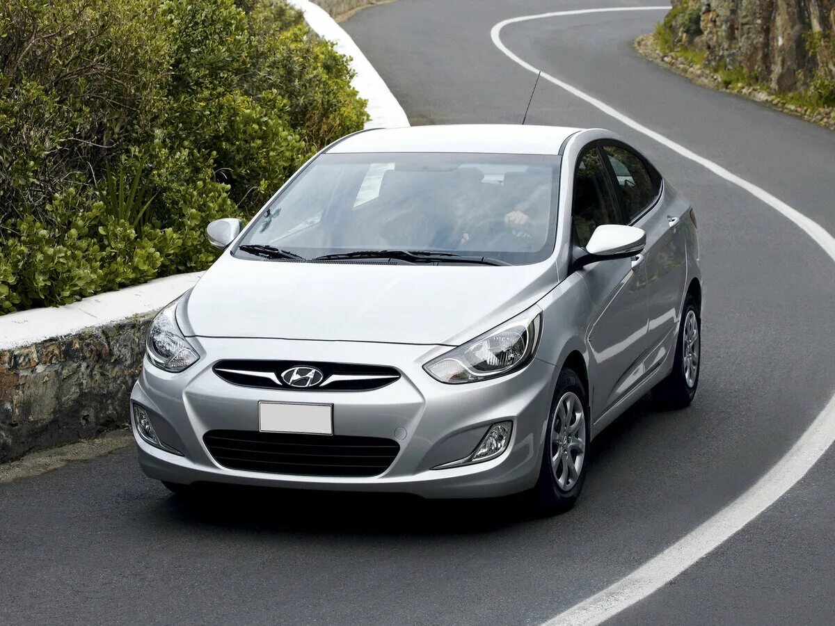 Hyundai Solaris 2010. Hyundai Accent (Solaris) 1.6. Hyundai Solaris sedan. Hyundai Solaris 1 2010-2014.