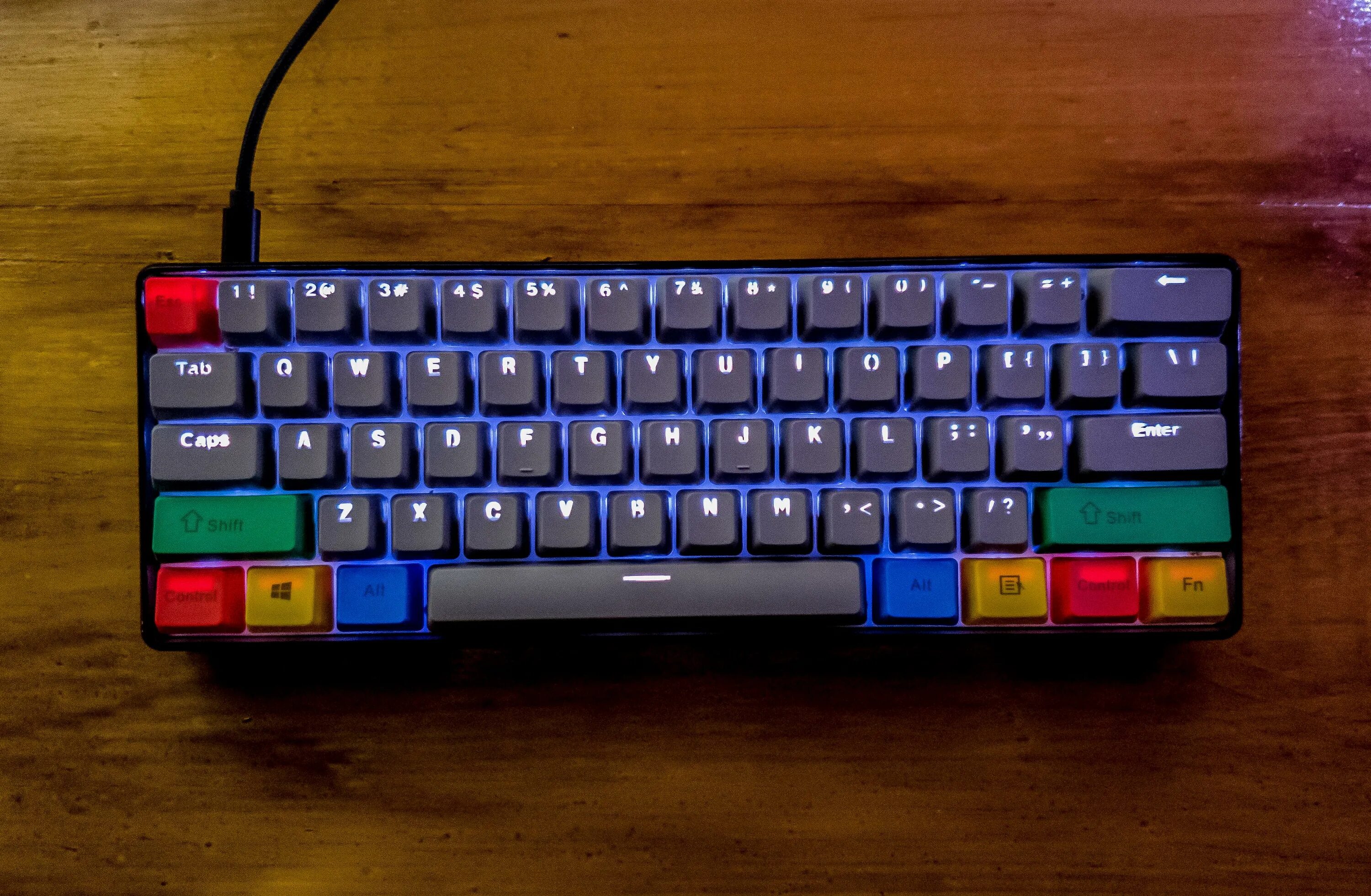 Ключ yale. Заготовка ключа u5d_dam1. Спецсимволы !. Деньги на клавиатуре фото. 33 символа.