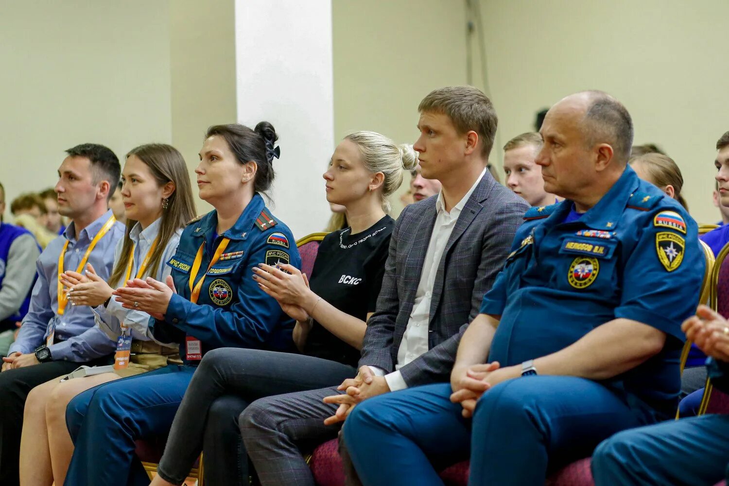 Корпус спасателей. Студентов спасателей. Всероссийский студенческий корпус спасателей москва. Студентов спасателей. Форма вскс мчс.