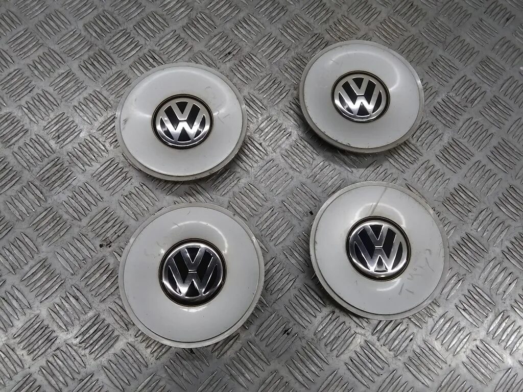 Колпак диска для Volkswagen 1c0601149n. Колпак колесный Passat b6. Колпаки Фольксваген б5. Колпак колеса Фольксваген Крафтер 50. Колпак колеса поло