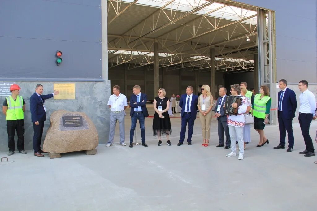 Кроношпан сморгонь. Завод кроноспан сморгонь. Кроношпан электрогорск. Деревоперерабатывающий завод кроношпан. Иооо «кроноспан» сморгонь.