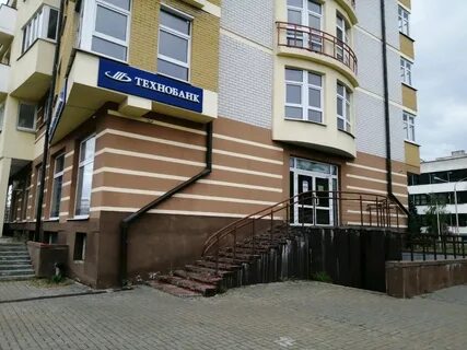 Космонавтов 40