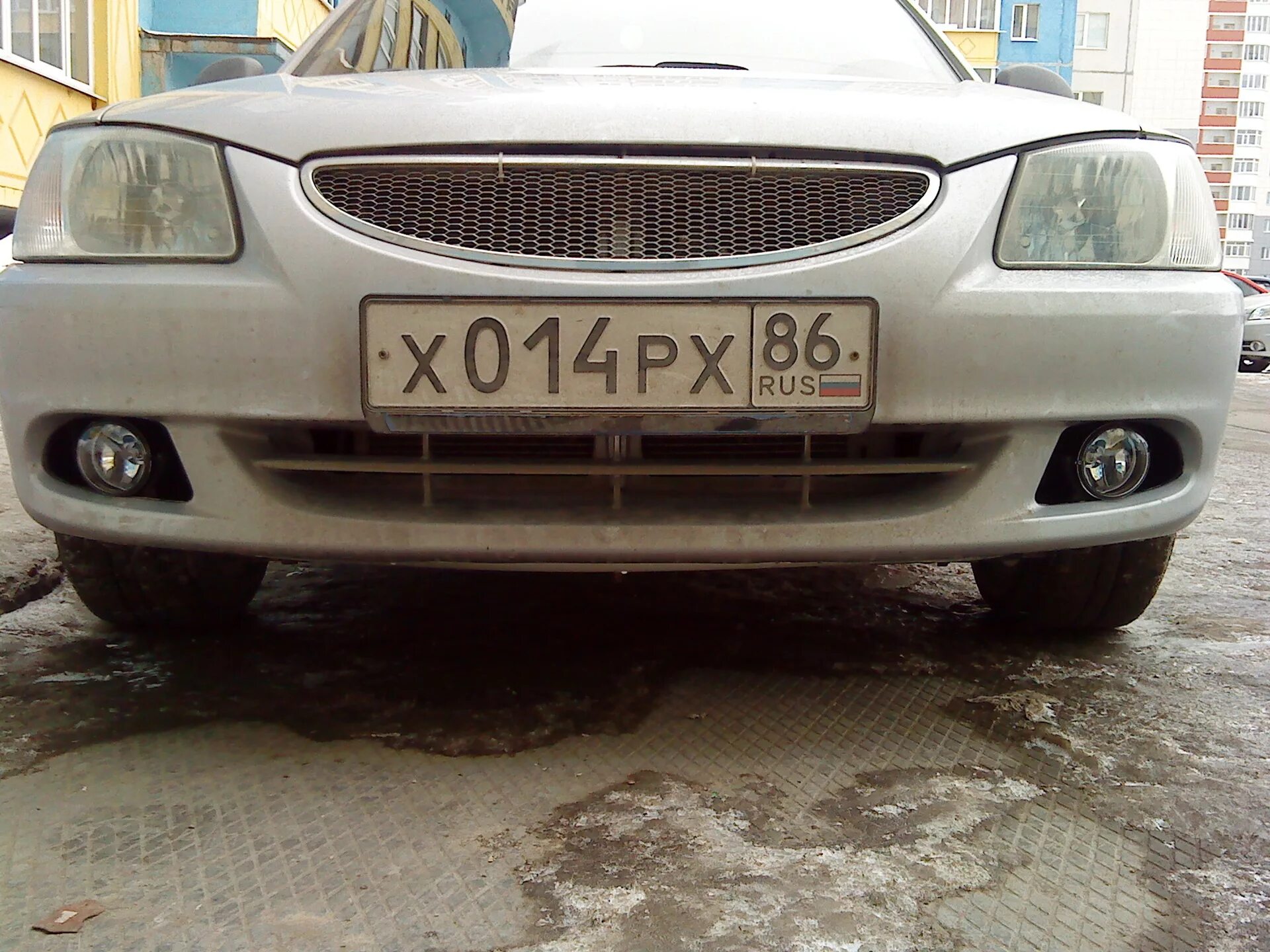 Противотуманные фары accent. Hyundai Accent led туманки. Светодиодные ПТФ Hyundai Accent. Туманки на Hyundai Accent 2007. Круглые противотуманки Hyundai Accent.