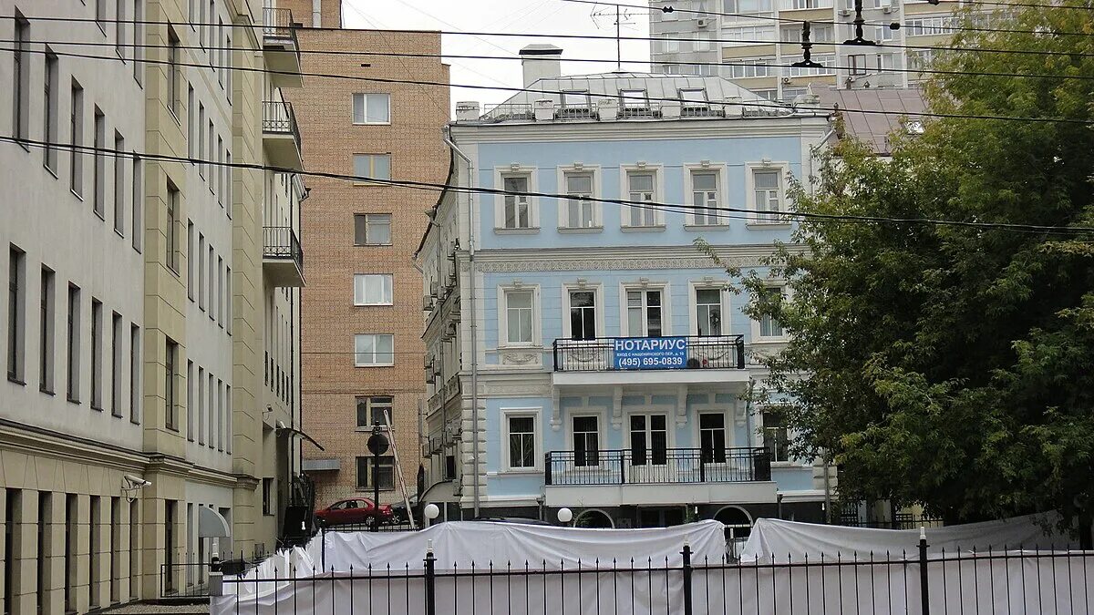 Нащокинский пер. Нащокинский переулок 10 покровские. Нащокинский переулок покровские ворота. Нащокинский переулок 10 покровские. Дом с единорогом нащокинский переулок.