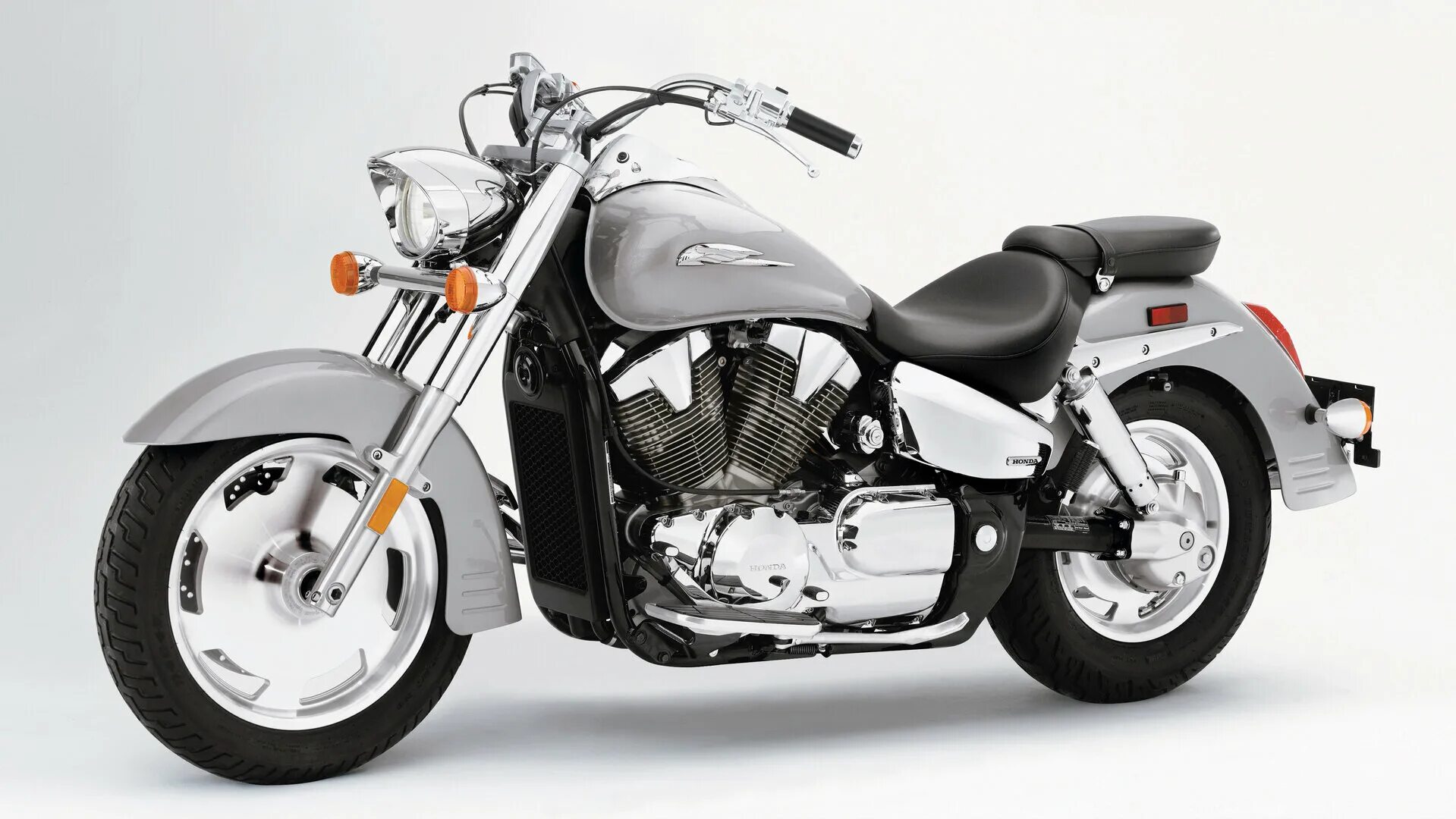 Honda vtx1800r. Honda Shadow 1800. Мотоцикл Honda VTX 1800r. Honda 1800 r.