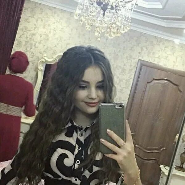 Алиса худжанд. Алиса худжанд. Мохира шокирова. В таджикистане худжанд фото девушка. Богигул саидова 2020.