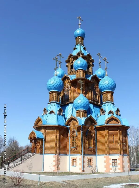 Церковь преображения господня звездный городок. Церковь преображения господня звездный городок. Церковь преображения господня звездный городок. Храм преображение господня в звездном. Преображенский храм в звездном городке.