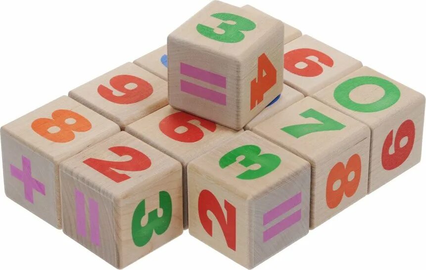 Штука игра кубики. Набор кубиков цифры. Детские кубики с цифрами. Детский кубик цифры. Деревянные кубики с цифрами.
