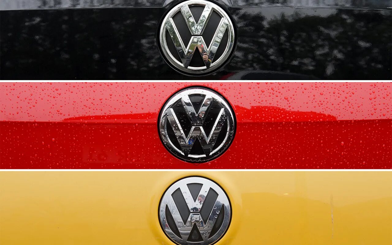 Volkswagen Golf 6 с немецким флагом. Фольксваген флаг. Volkswagen Германия. Немецкий флаг на Фольксваген. Volkswagen немецкий