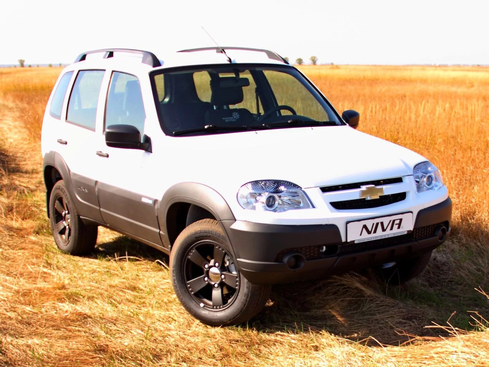 Нива шевроле купить новую с завода. Chevrolet Niva. Chevrolet Nova. Шевроле Нива Ниагара. Нива Шевроле Винтер эдишн.