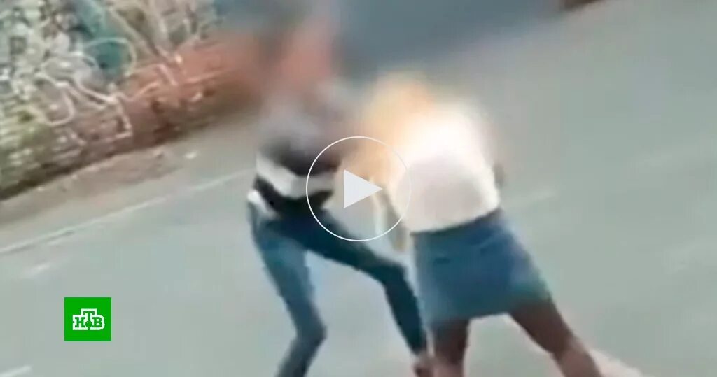 Настоящий Куни Маленькая Девочка Видео