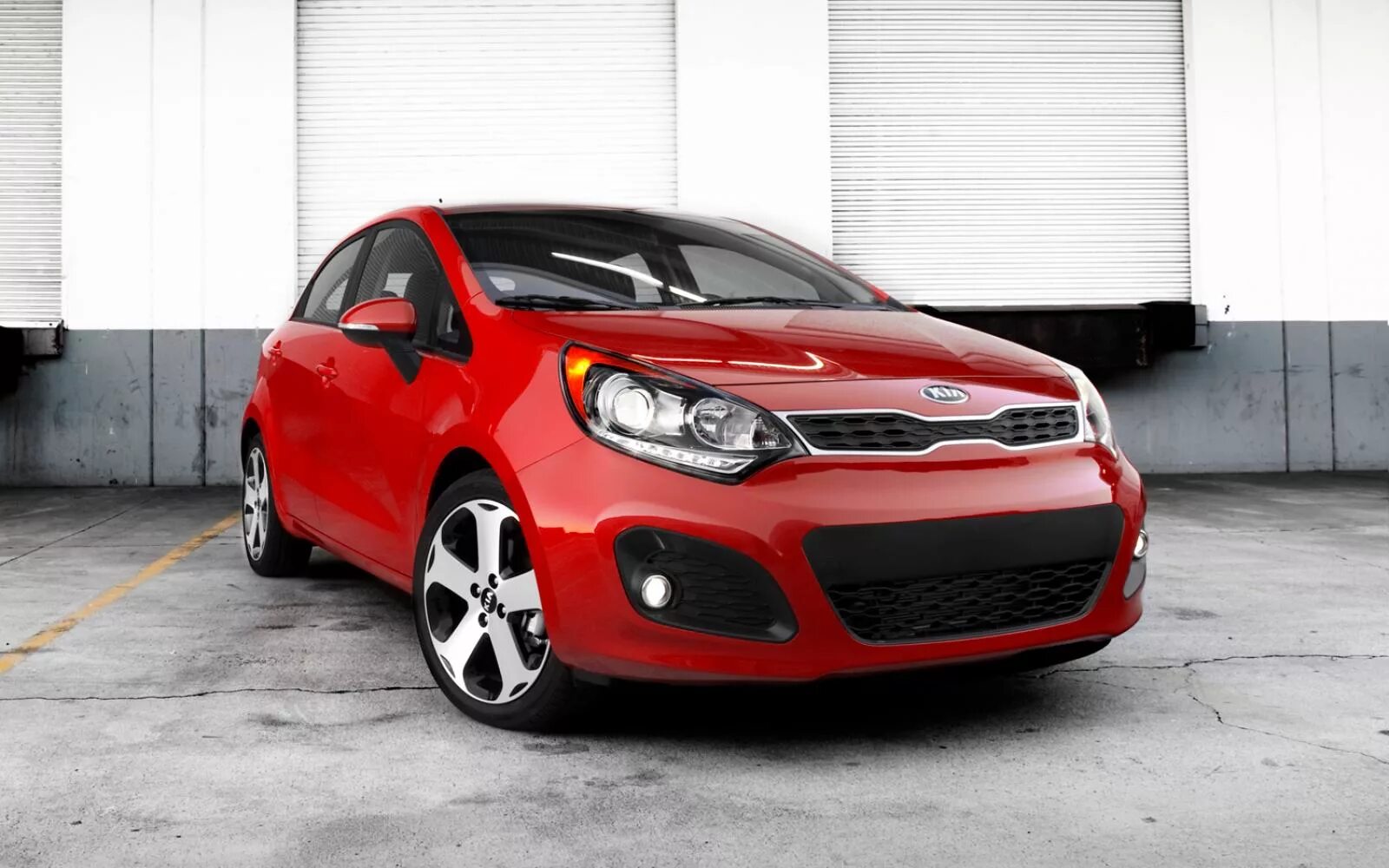 Kia Rio. Kia Rio 2013. Kia Rio 2015. Киа Рио хэтчбек 2013.