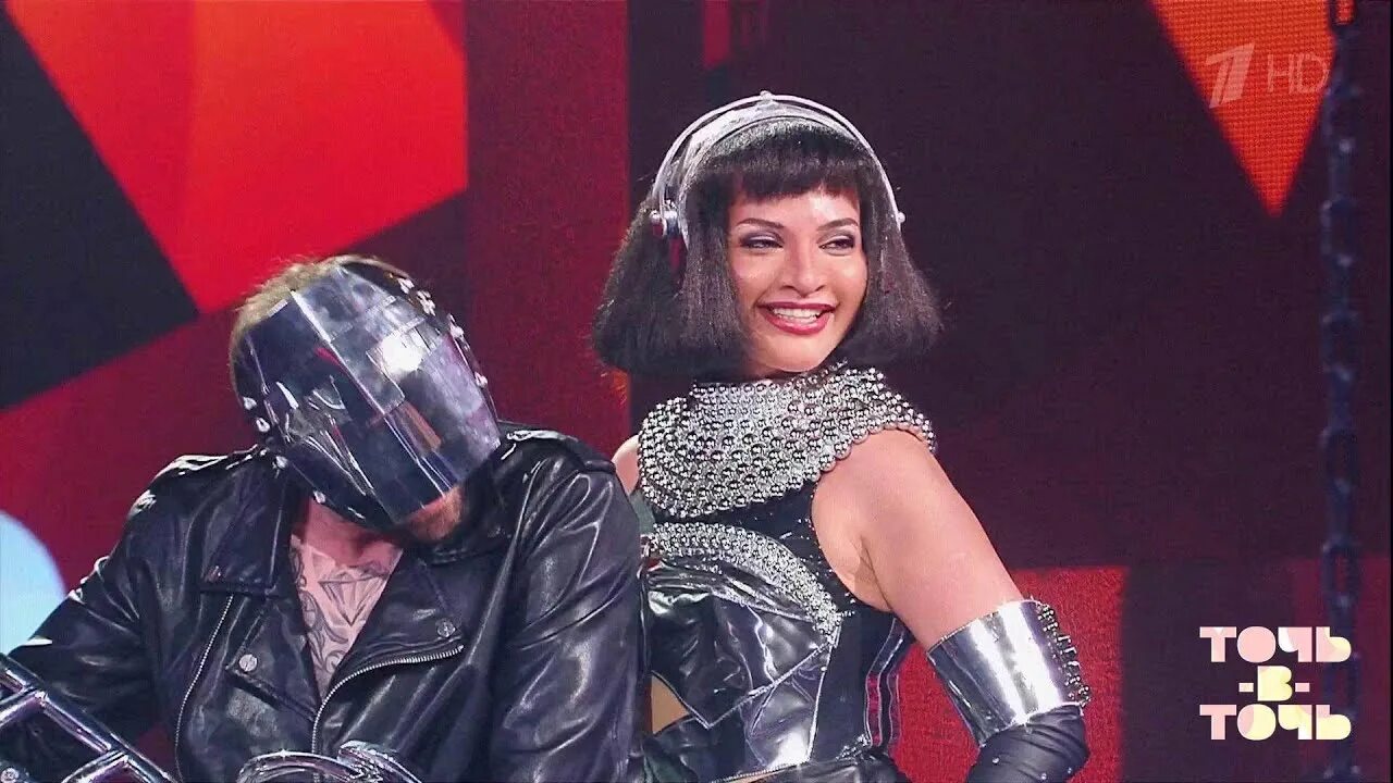 Queen of the night whitney houston. Телохранитель 1992 уитни хьюстон. Уитни хьюстон queen of the night. Дарья антонюк точь в точь 2021. Королева ночи хьюстон.