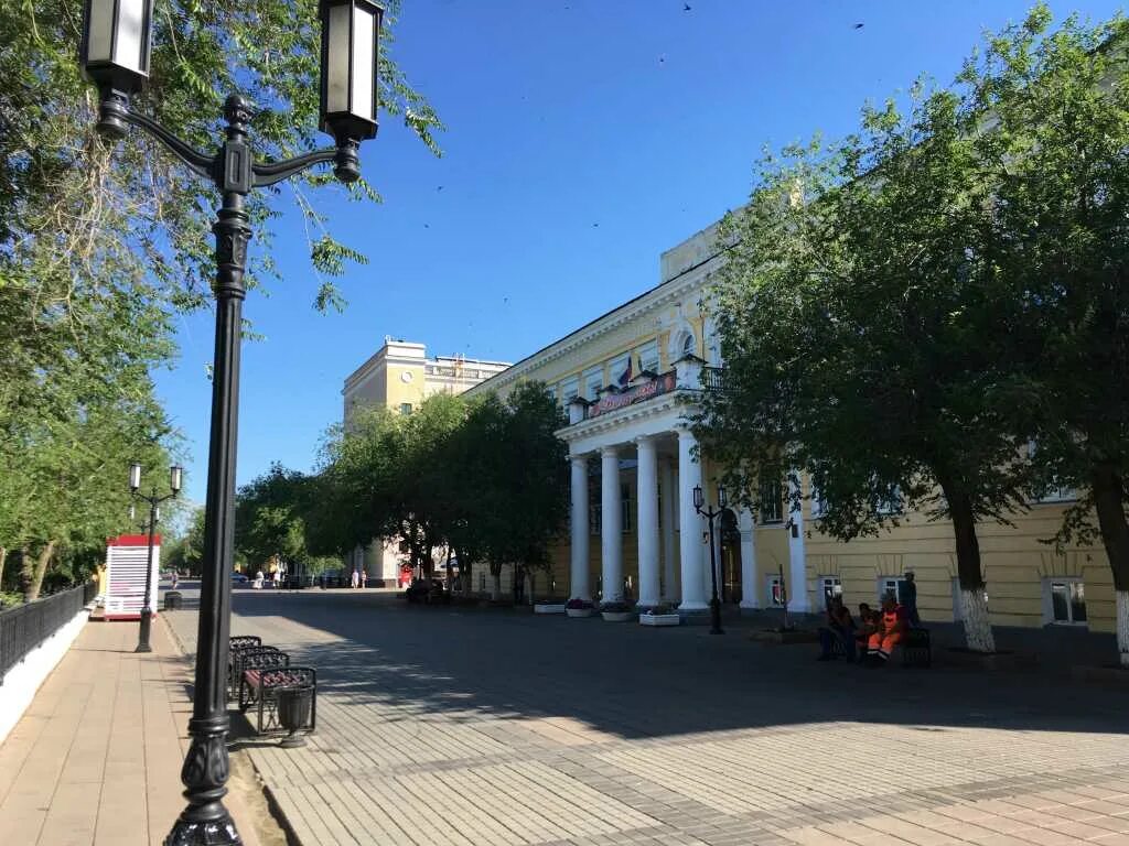 Оренбург советская купить. Советская Оренбург. Улица Советская Оренбург. Башня на Советской Оренбург. Советская Оренбург красивые места.