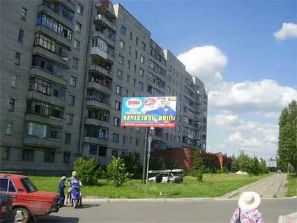 Космонавтов 44