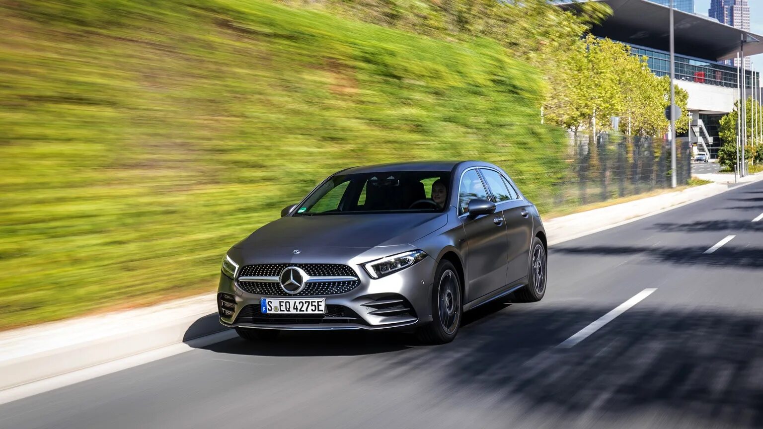 Mercedes line. Mercedes Benz a class 2021. Mercedes e250. Mercedes Benz a class 2022. Мерседес Бенц e 250 2019.