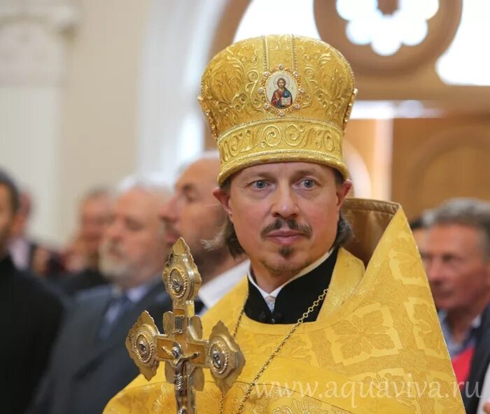 Протоиерей олег скобля в храме. Протоиерей олег батов. Отец олег скобля. Священник олег скобля. Протоиерей скобля олег петрович.