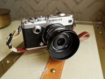 Olympus pen