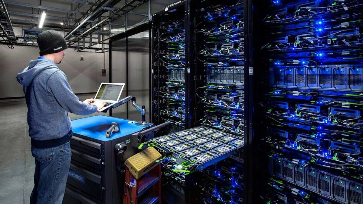 Computer servers