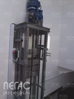 Ленточный цепной подъемник