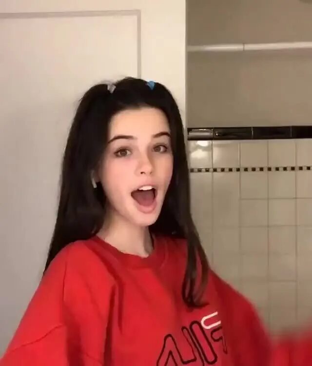 Sophia ilysm tik. даша из тик ток хауса xo team. Notcursednat tiktok. Tik tok joi. Elylabella сливы.