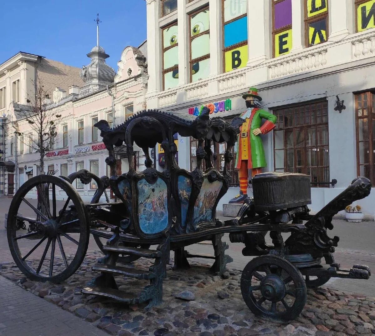 Прогулка по баумана. Улица баумана казань. казань пешеходная улица баумана. казанский арбат казань. казанский арбат улица.