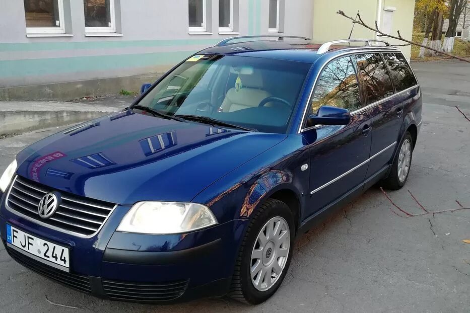 Куплю пассат б5 минск. Фольксваген Пассат 2002. Volkswagen Passat 2002 универсал. Фольксваген Пассат б5 2002г. Volkswagen Passat b5 2002 год.