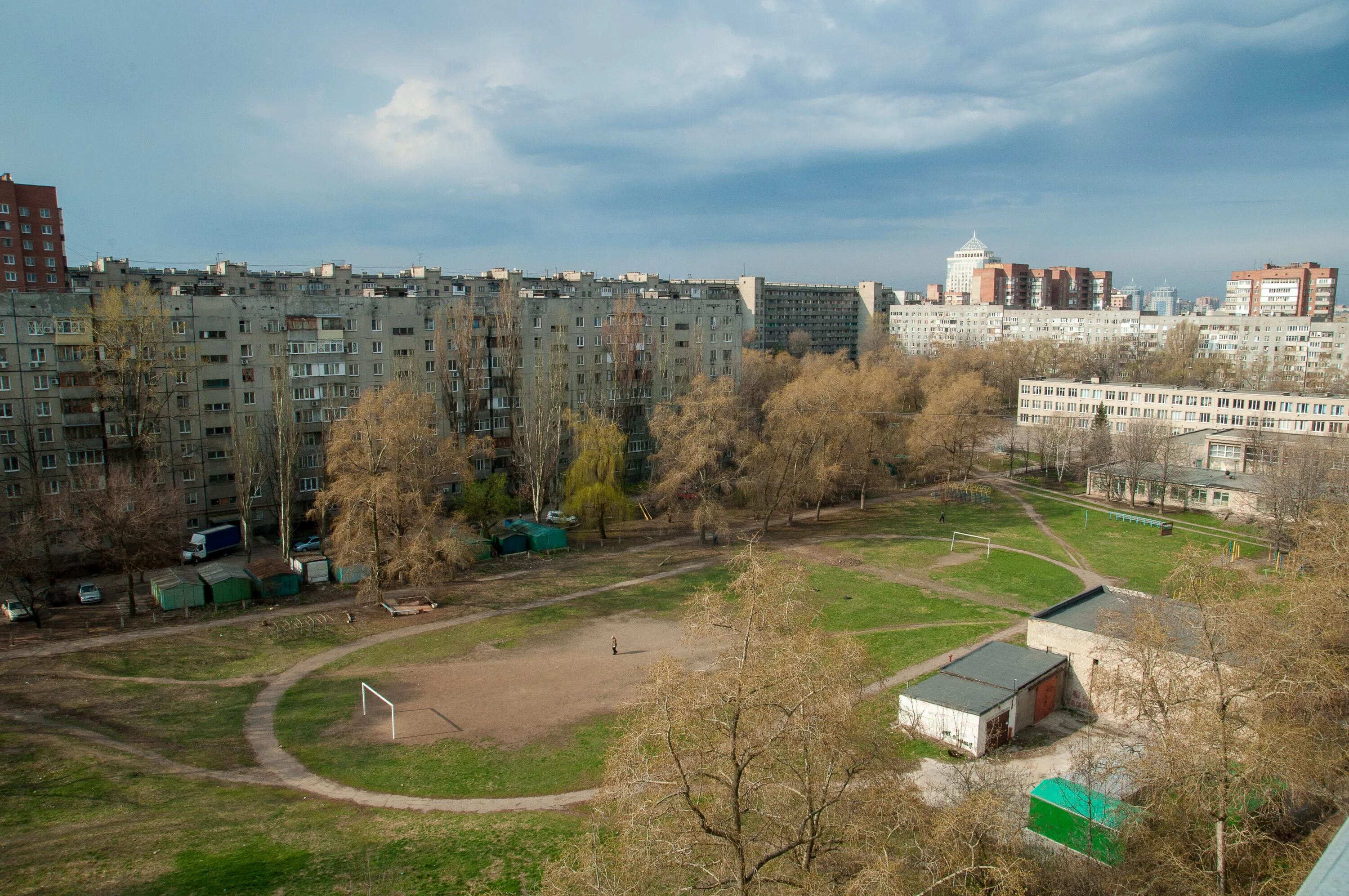 Второй донецк. 1-Я площадка Донецк. Донецк вторая площадка. Футбольное поле Донецк. Донецкая 2.